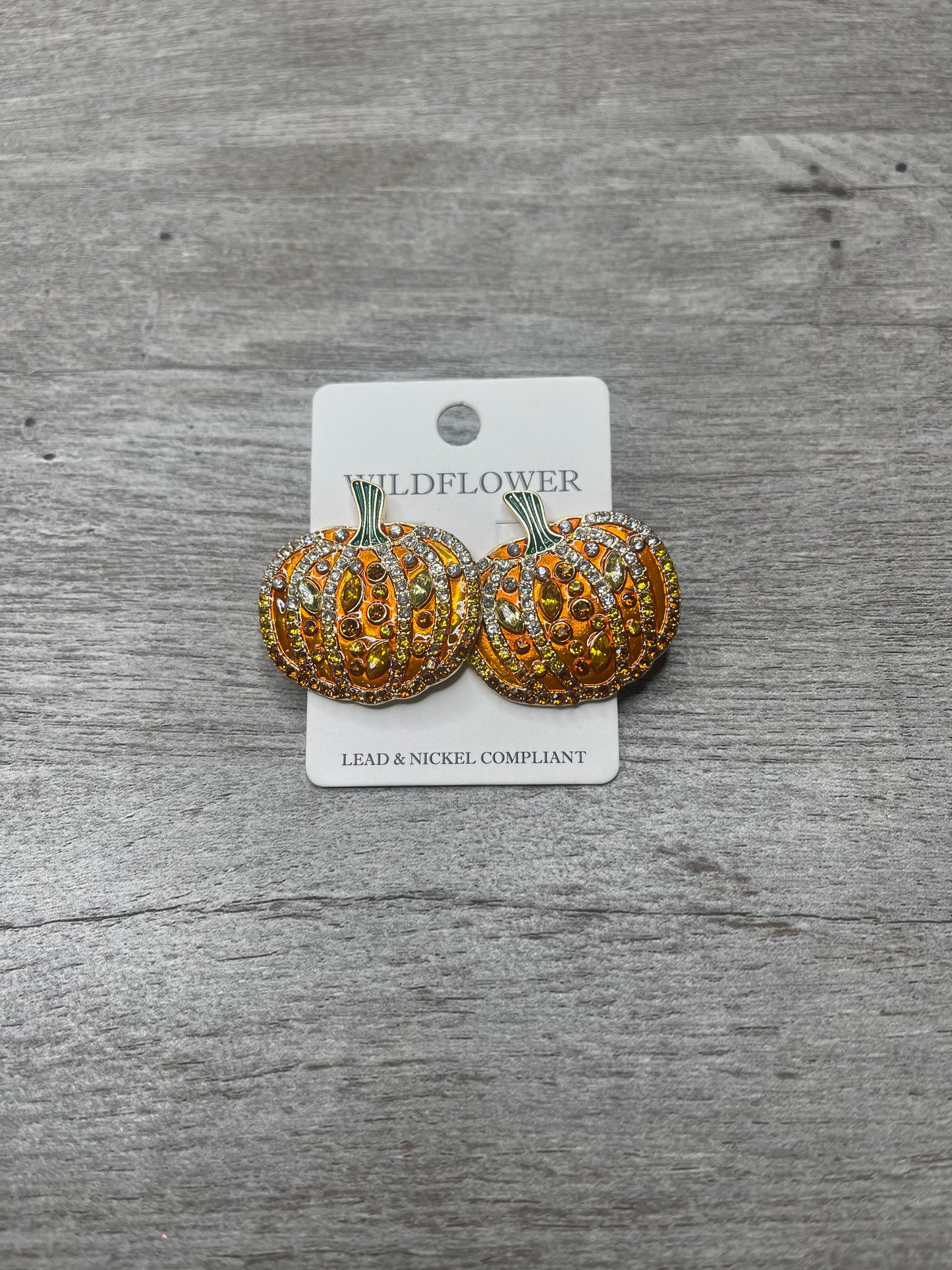 Pumpkin Studs