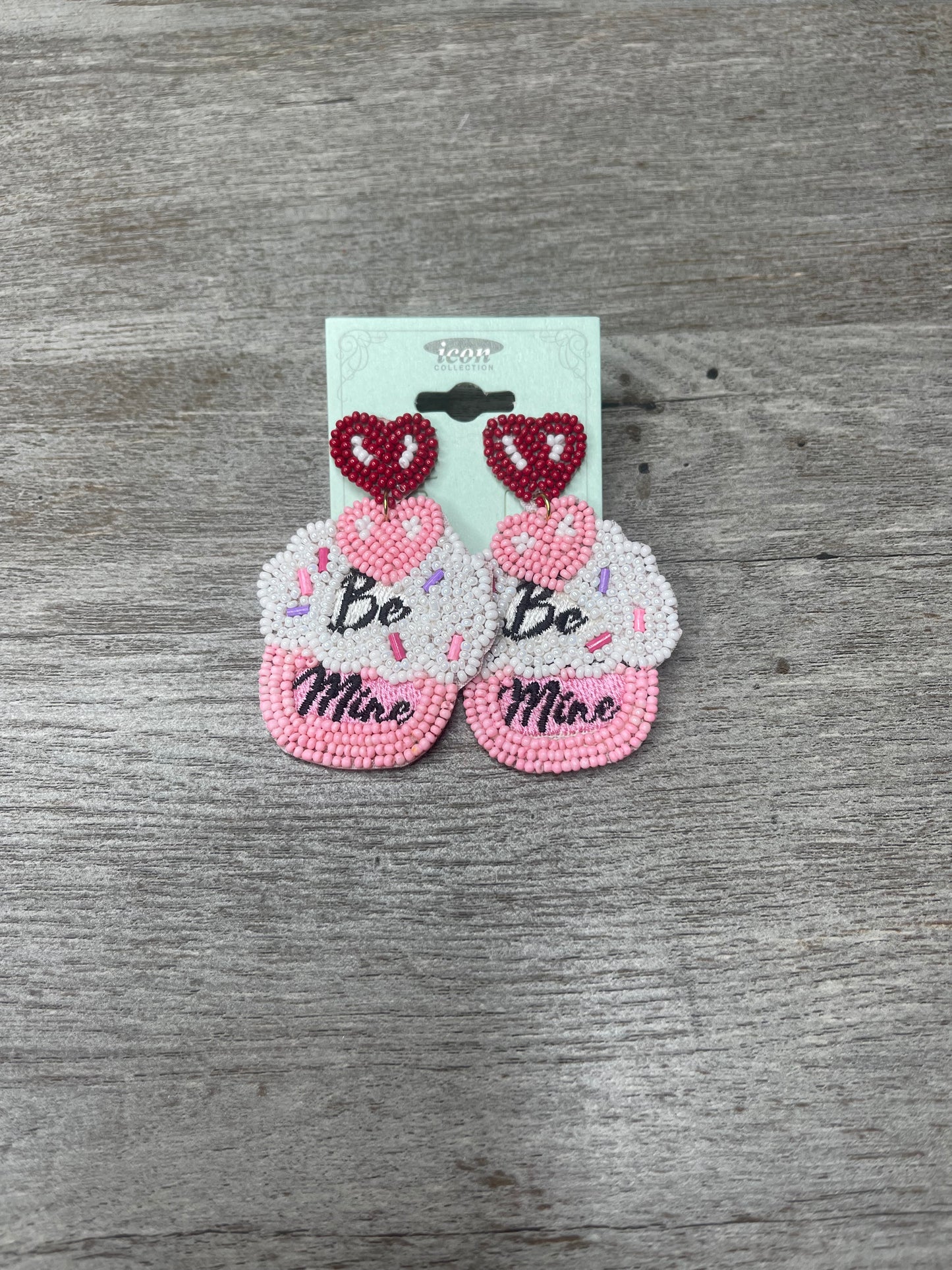 In Love With You Earrings❤️