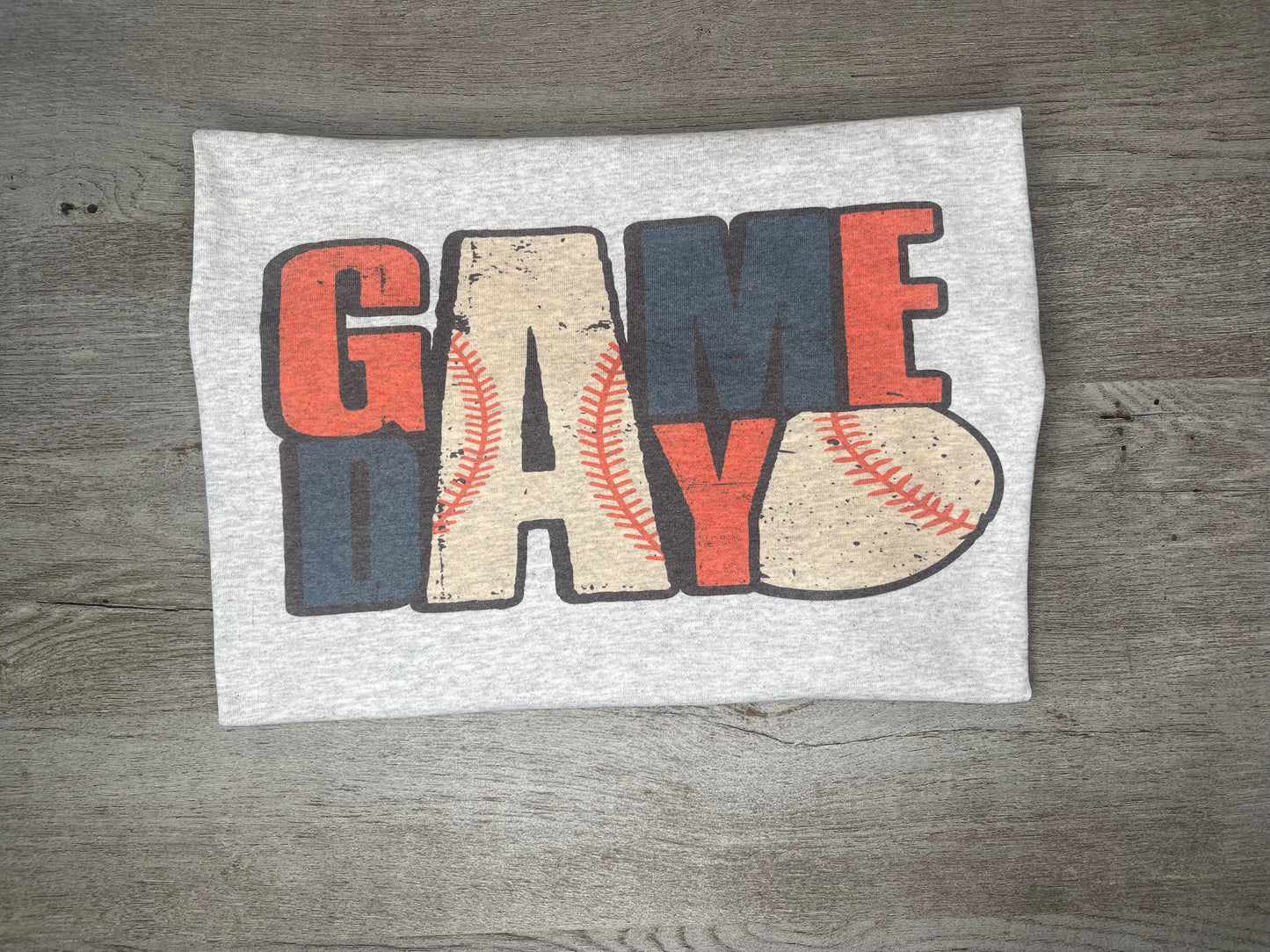 Gameday T-Shirt {Regular & Plus}